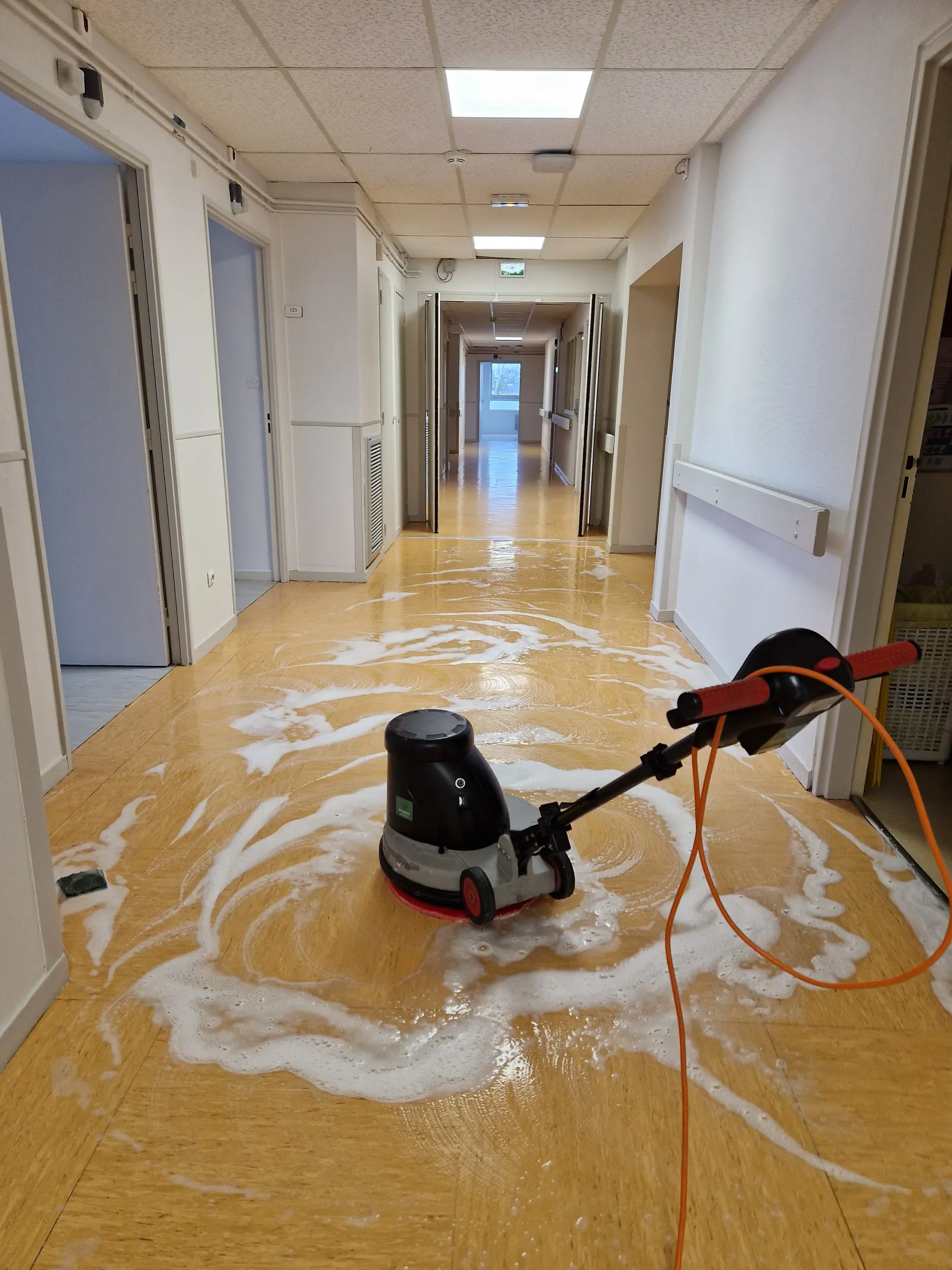 Entretien courant de locaux sur Châteaugiron, Noyal sur Vilaine, Rennes et sur le département d'Ille et Vilaine