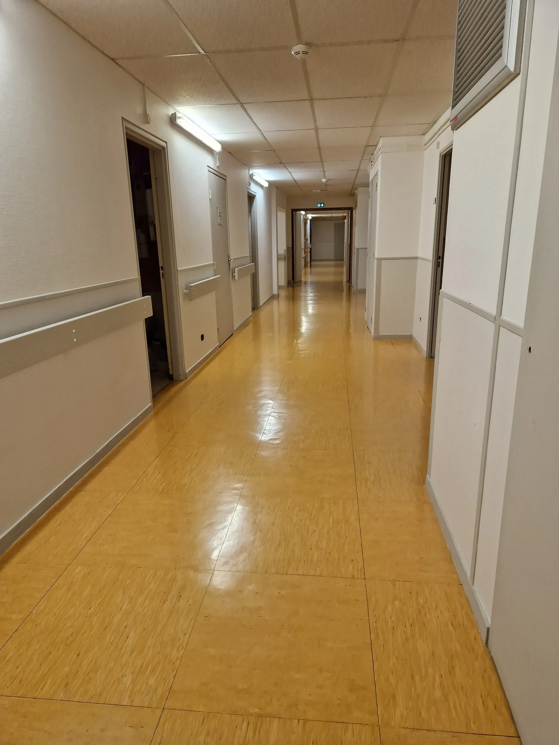 Entretien courant de locaux sur Châteaugiron, Noyal sur Vilaine, Rennes et sur le département d'Ille et Vilaine