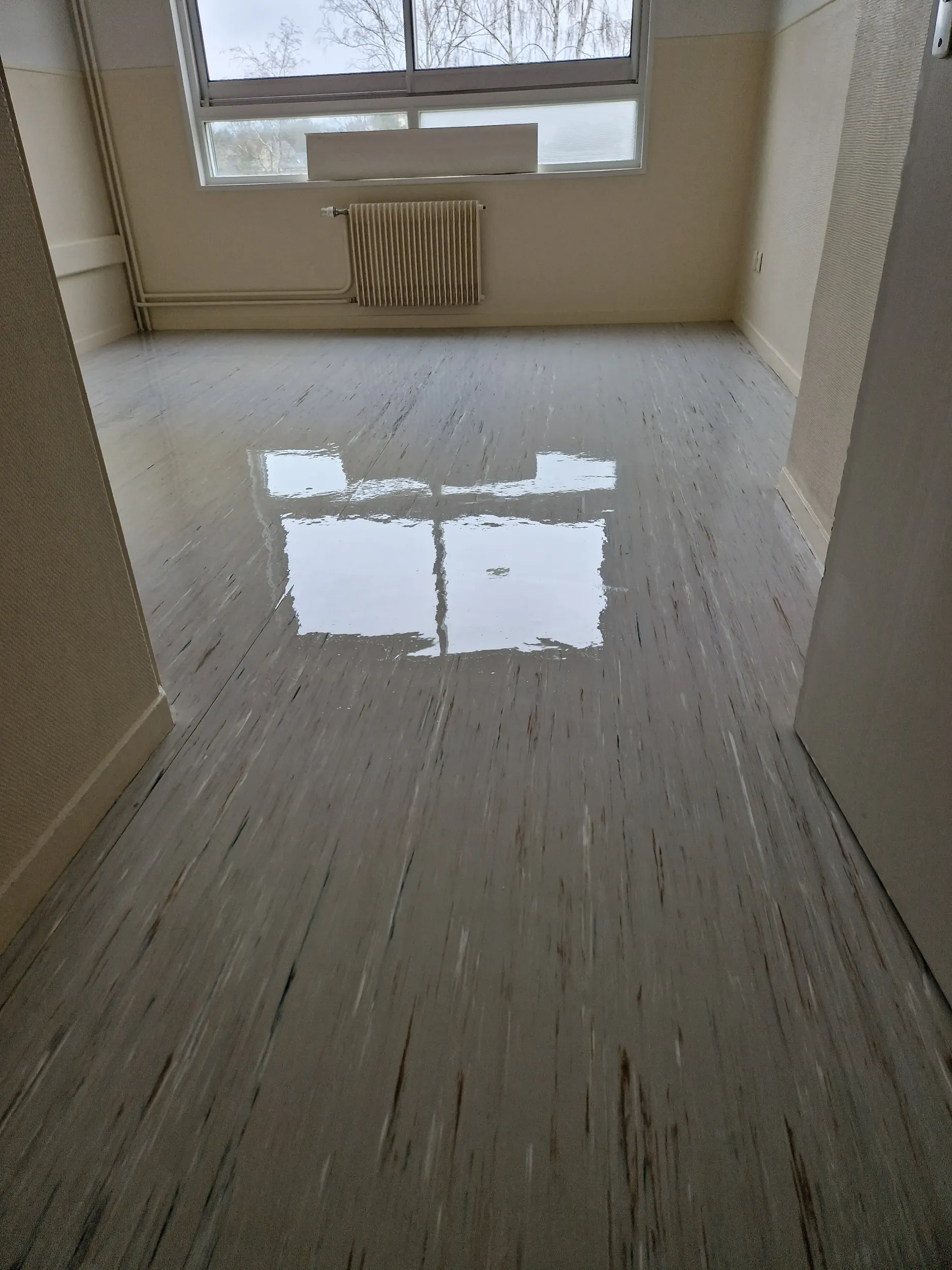 Remise en état de locaux professionnels sur Châteaugiron, Noyal sur Vilaine, Rennes et sur le département d'Ille et Vilaine